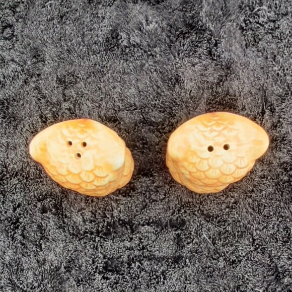 Vintage Ceramic Brown Owl Salt and Pepper Shakers 3”H x 2”W - Picture 4 of 6